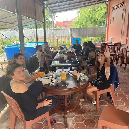 Rubi'S Siem Reap Hostel Tour&Guide